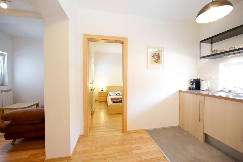 Bc Apartments - Mit Zentralheizung Senj  Phòng bức ảnh